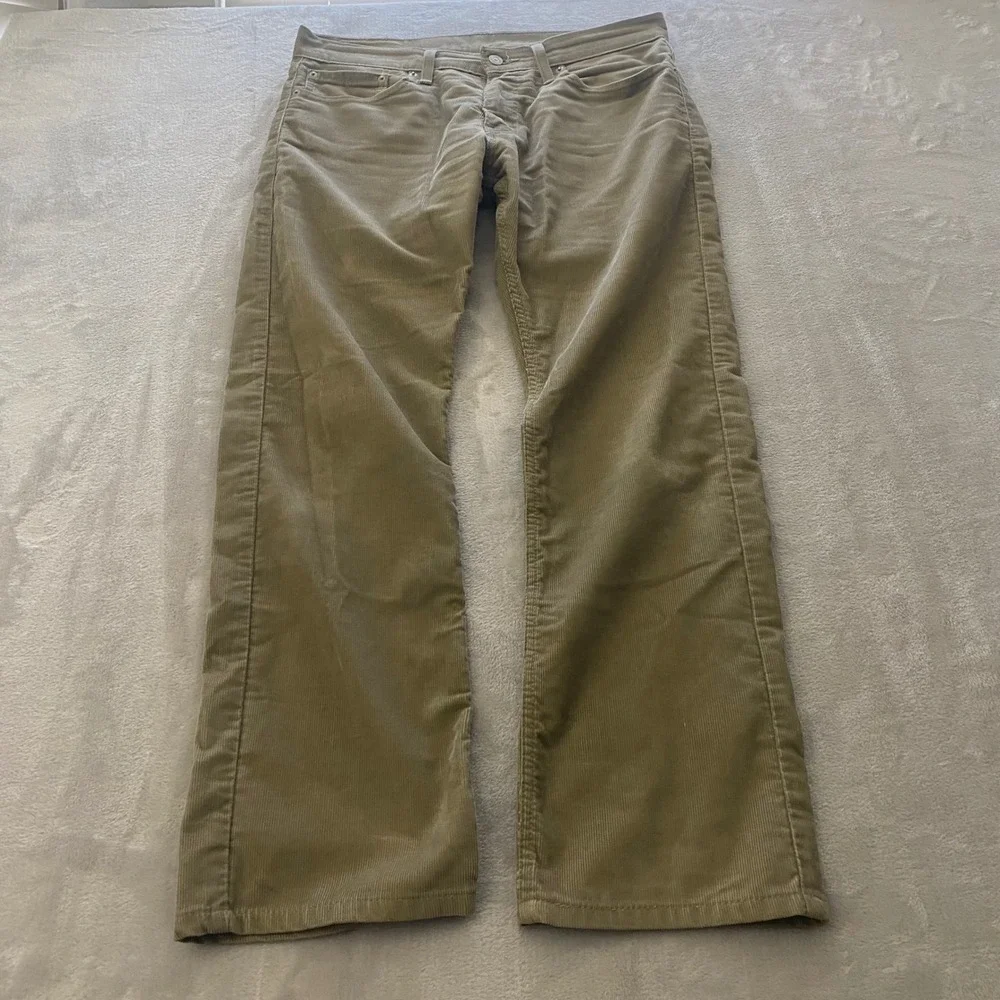 Levis 514 Straight Fit Corduroy Pants Mens 33x30 Khaki Tan Cords 514-0711